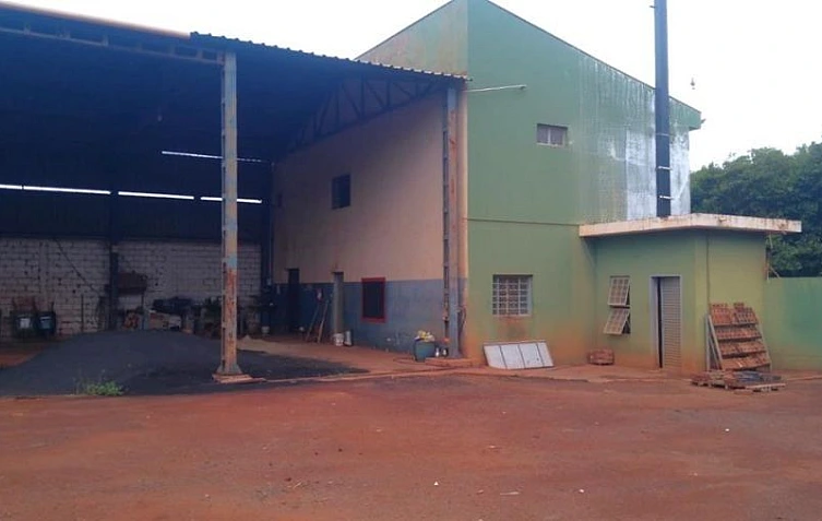 Galp�o � Venda Distrito Industrial em Barrinha/SP