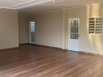 Casa T�rrea para Alugar no Jd. Alexandre Balbo