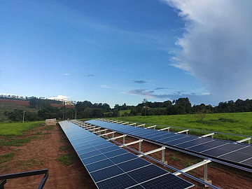 �rea com Usina Solar a Venda em C�ssia dos Coqueiros/SP