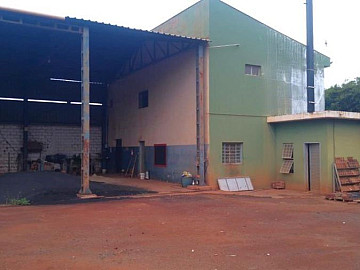 Galp�o Industrial � Venda em Barrinha/SP